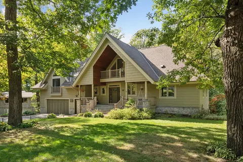 1315 Ives Ln N, Plymouth, MN 55441