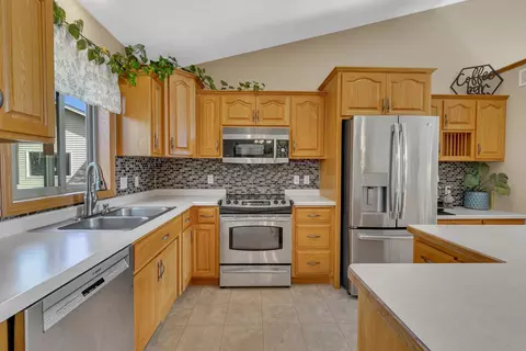 5231 Grouse Ct, Saint Cloud, MN 56303 photo 7