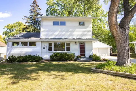 8121 Emerson Ave S, Bloomington, MN 55420