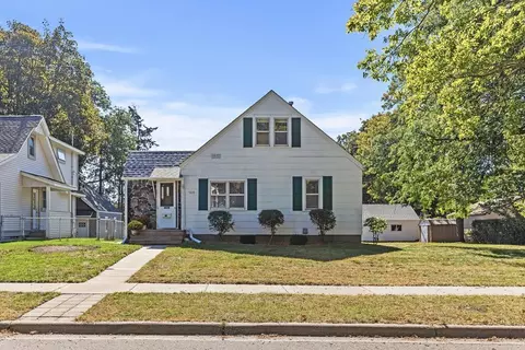 5819 Cambridge St, Saint Louis Park, MN 55416