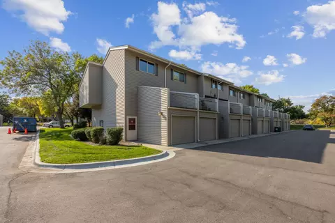 1764 Meadowlark Rd #11764, Eagan, MN 55122