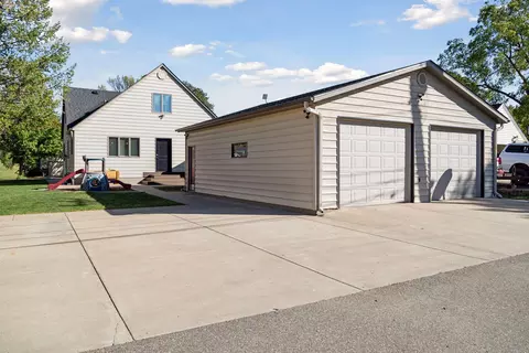 311 Park St E, Cologne, MN 55322 photo 48
