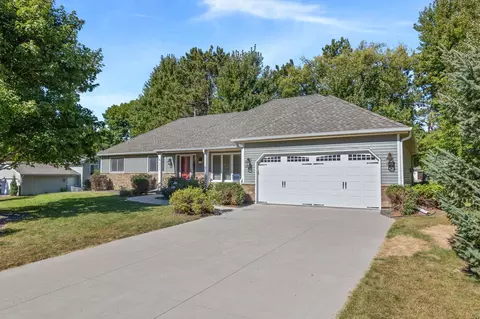 5400 Norwood Ln N, Plymouth, MN 55442