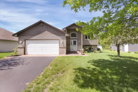 10102 Pleasure Creek Pkwy E, Blaine, MN 55434