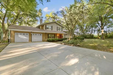 1340 Matteson St, Faribault, MN 55021