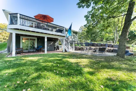 Exterior - 4305 Dunrovin Ln, Eagan, MN 55123 photo 8 of 12