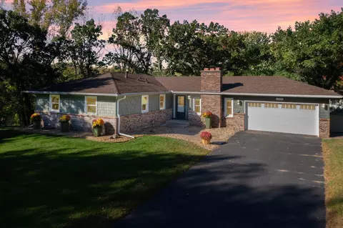 Exterior - 4305 Dunrovin Ln, Eagan, MN 55123 photo 12 of 12