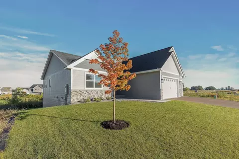 1715 Spruce St, Farmington, MN 55024