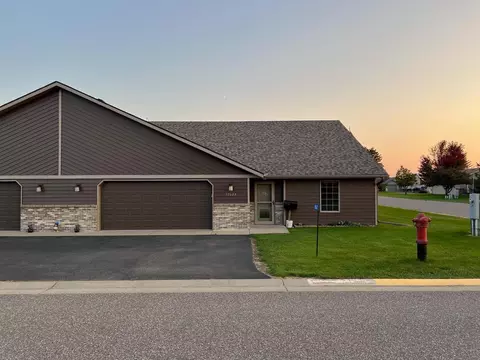 15623 Woodland Dr, Little Falls, MN 56345