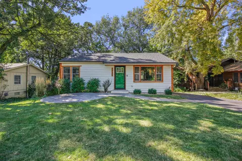 1731 Resthaven Ln, Mound, MN 55364