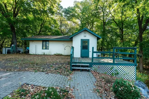 1353 S Shore Dr, Detroit Lakes, MN 56501