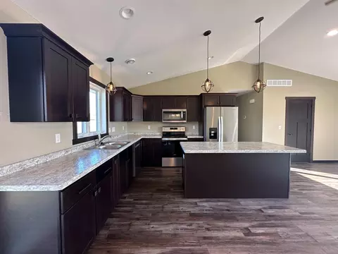 Kitchen - 1022 Bucknell Ct, Spring Valley, MN 55975 photo 1 of 3