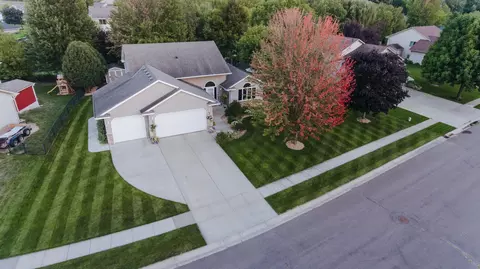 11021 278th St, Chisago City, MN 55013