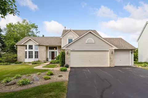 8507 Campbell Ave, Inver Grove Heights, MN 55076
