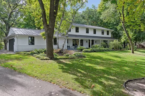 6205 S Knoll Dr, Edina, MN 55436