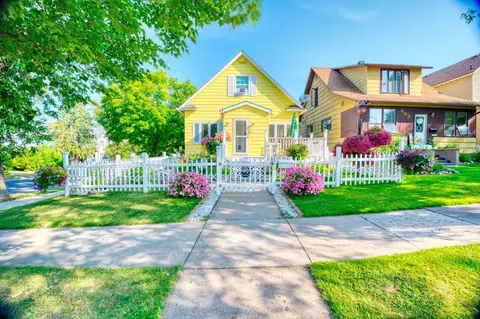 601 Harrison St, Eveleth, MN 55734