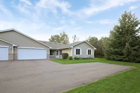6130 150th St N, Hugo, MN 55038