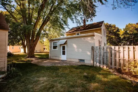 605 11th Ave SW, Austin, MN 55912 photo 9
