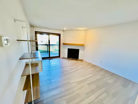 4170 Hilltop Ln #204, Eagan, MN 55123 photo 2
