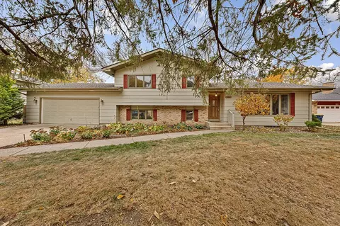 824 Fremont St E, Northfield, MN 55057