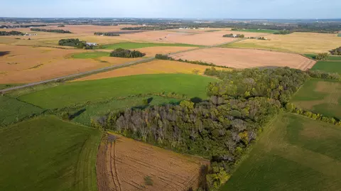 Nnn County Rd 50, Carver, MN 55315