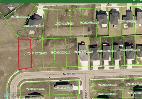 6151 Martin Ln W, West Fargo, ND 58078