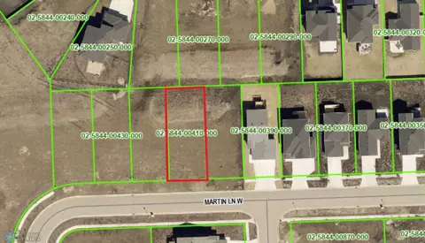 6163 Martin Ln W, West Fargo, ND 58078
