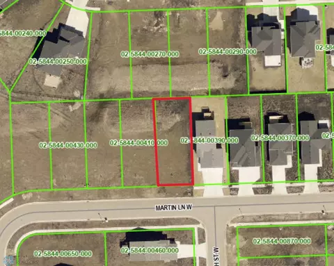 6167 Martin Ln W, West Fargo, ND 58078