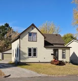 745 8th St SW, Pine City, MN 55063