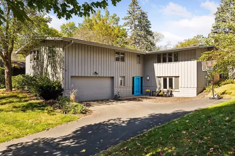 5312 W 64th St, Edina, MN 55439