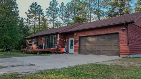 502 3rd Ave SE, Cook, MN 55723