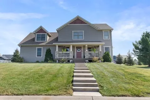 200 Spring St, Osceola, WI 54020
