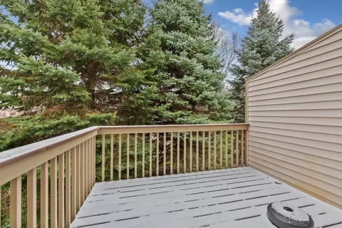 1356 S Trail Dr, Faribault, MN 55021 photo 11