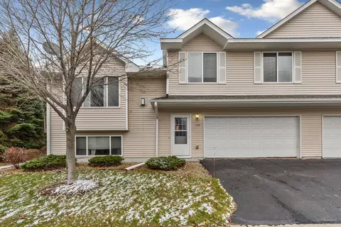 1356 S Trail Dr, Faribault, MN 55021 photo 3