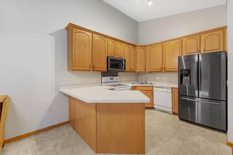 1356 S Trail Dr, Faribault, MN 55021 photo 12