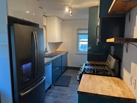 4315 Irving Ave N, Minneapolis, MN 55412