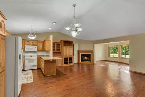 136 Par Ln, Cold Spring, MN 56320 photo 6