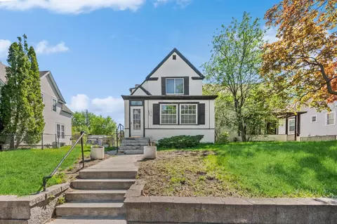 1014 24th Ave SE, Minneapolis, MN 55414