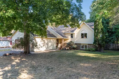 3214 Spruce Trl SW, Prior Lake, MN 55372