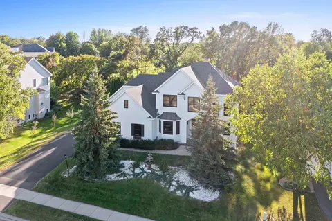 16353 Interlachen Blvd, Lakeville, MN 55044