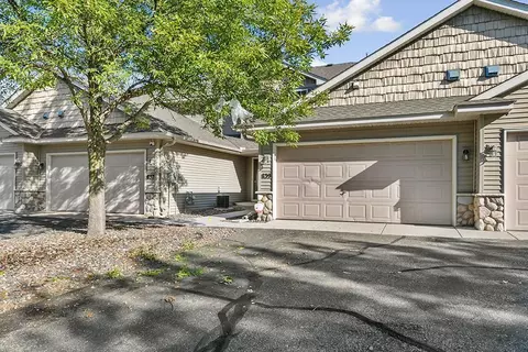 839 Winsome Way NW, Isanti, MN 55040