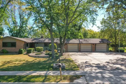 1201 15th St W, Hastings, MN 55033