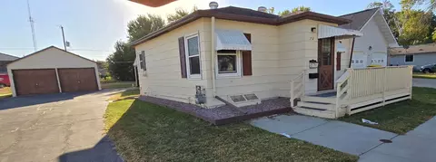 707 7th Ave SW, Pipestone, MN 56164