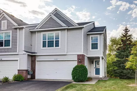 15372 Foster Dr N, Hugo, MN 55038