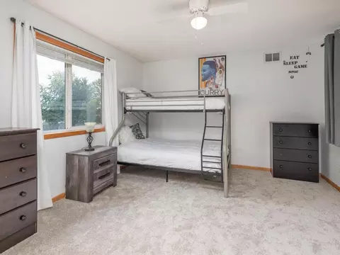 1663 Delaney Ln, Shakopee, MN 55379 photo 22