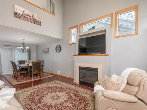 1663 Delaney Ln, Shakopee, MN 55379 photo 5