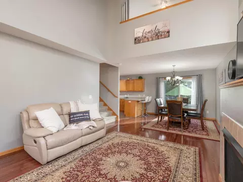 1663 Delaney Ln, Shakopee, MN 55379 photo 6