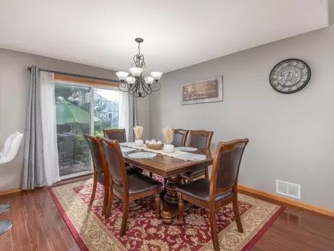 1663 Delaney Ln, Shakopee, MN 55379 photo 9