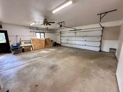 203 Deschepper Ct, Marshall, MN 56258 photo 29