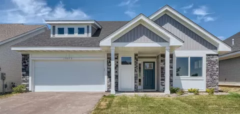 19100 Cloverleaf Way, Farmington, MN 55024